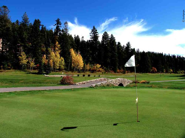 The Golf Course in Gulmarg is the highest altitude golf course in the world