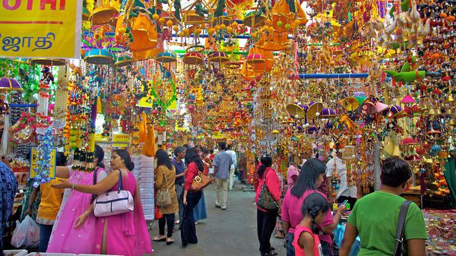 Enjoy Shopping at Little India in Singapore