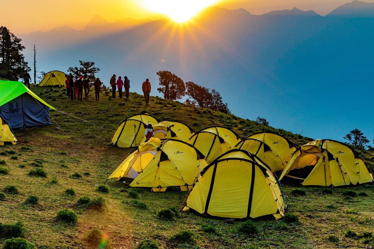 Camping in Dayara Bugyal, Uttarakhand