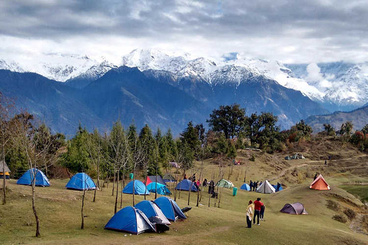 Camping in Deoria Tal, Uttarakhand