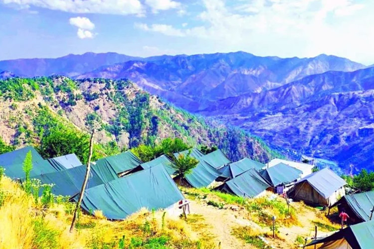 Camping in Dhanaulti, Uttarakhand