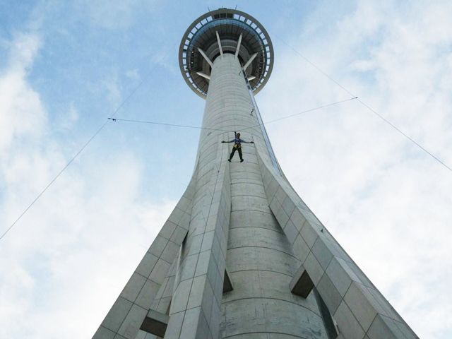 Sky Jumping from the Macau Tower