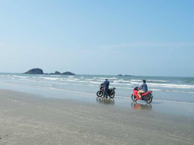 Muzhappilangad Beach