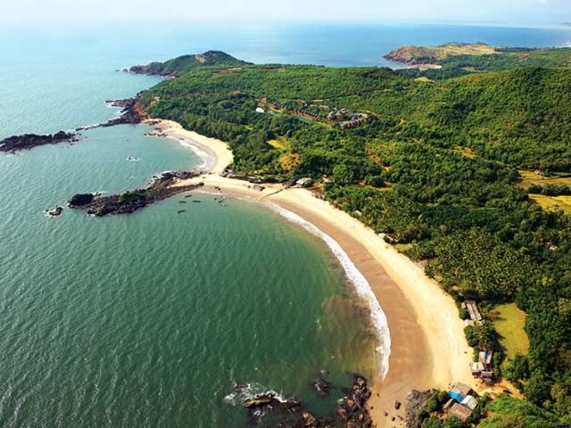 Gokarna Beach: offbeat places to visit in karnataka