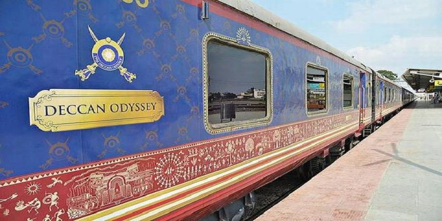 Luxury Train Travel in India: Royal Rail Journeys Offering Maharaja Life!