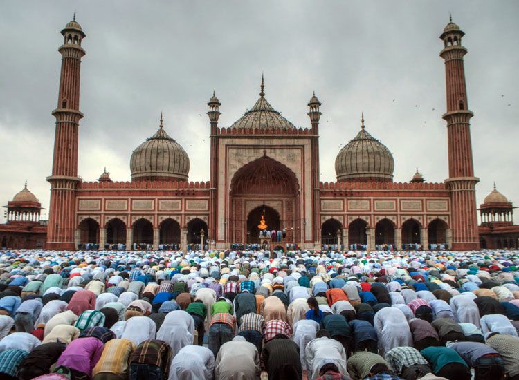 Namaj-at-Jama-Masjid