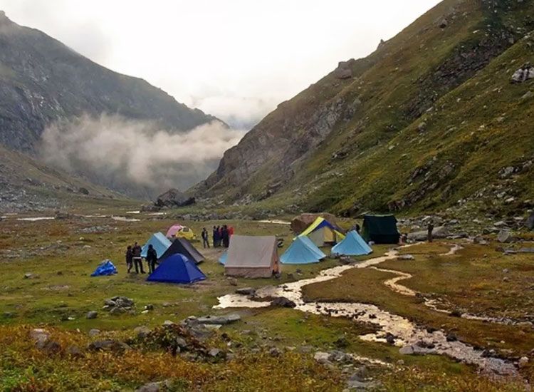 Hampta Pass Trek: Places for Camping near Delhi