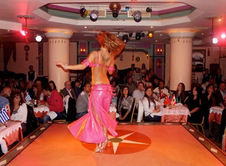 belly-dancing show in istanbul