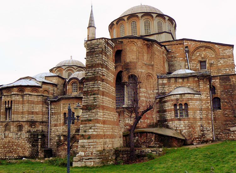 Capture the best experiences with Top 16 Things to do in Istanbul