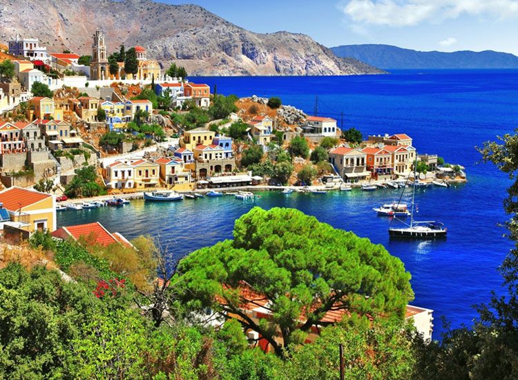 Islands in Greece that Steal your Hearts Away