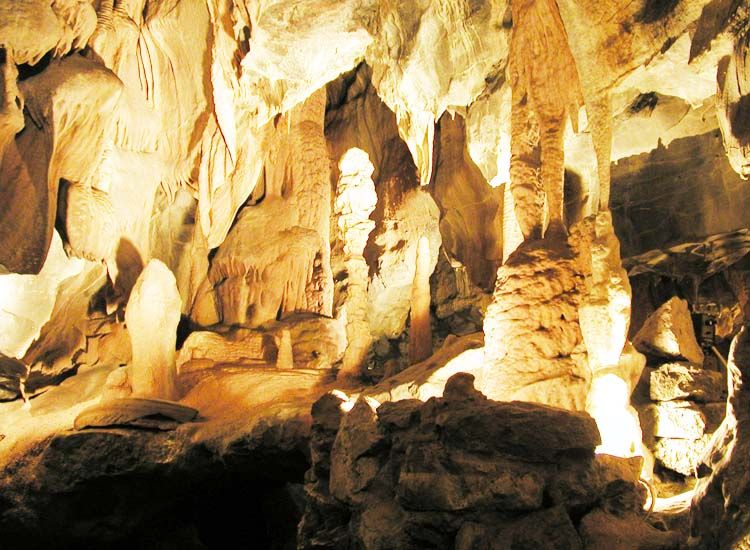‘Golden Cave’ May Entice Tourists to Meghalaya
