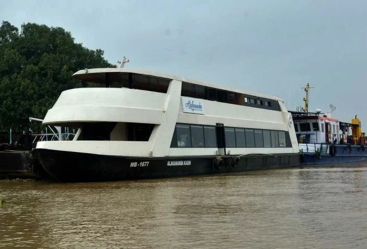 UP Chief Minster Launches Varanasi Luxury Cruise offering INR 750 per ride