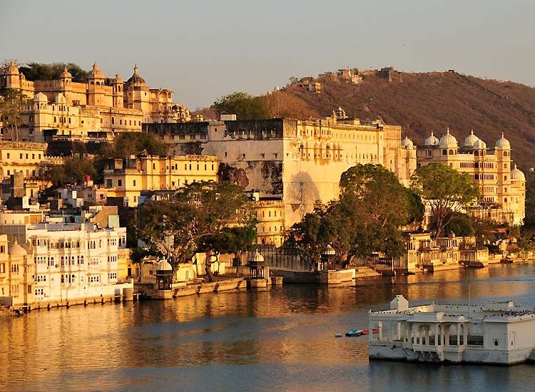 10 Best Cultural Destinations in India Showcasing Unmatched Traditional Exuberance