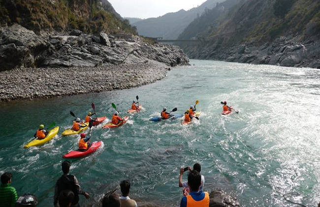 kayaking in rishikesh
