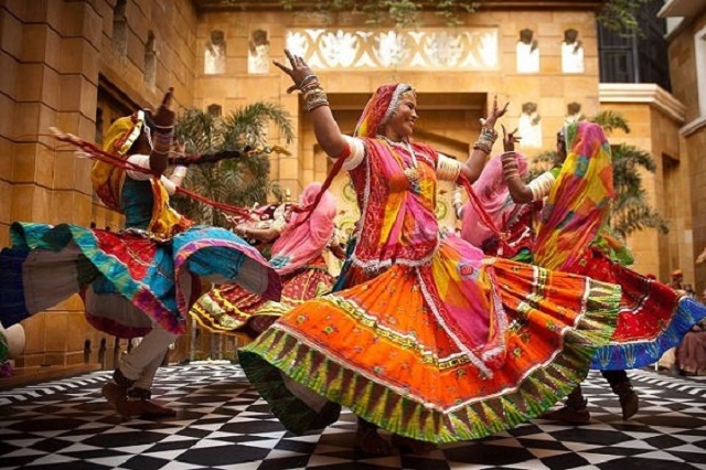 Ghoomar is a traditional folk dance of Rajasthan 