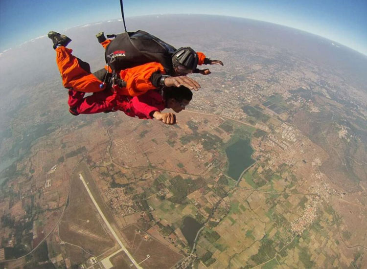 Skydiving at Narnaul, Haryana