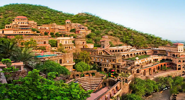 10 Best Places to Visit in One Day Trip From Delhi