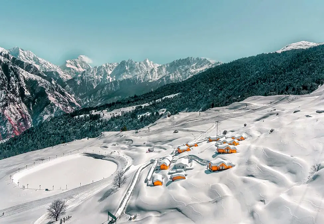 Auli Ski Resort is one of the perfect places to visit near Delhi for those looking for adventure