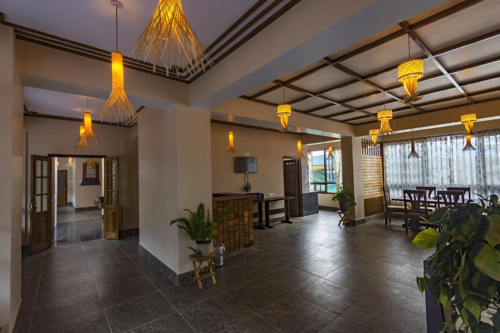 Hotel 100 Petals - Pet Friendly Hotels in Gangtok