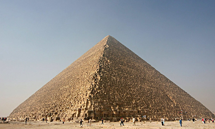 pyramids-of-khufu