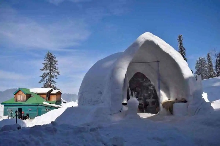 igloo cage in Gulmarg