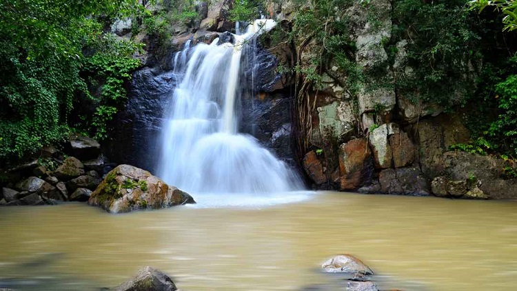 Dasingbadi Waterfall